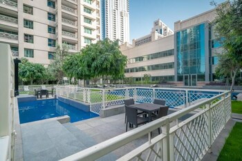 bellavista dazzling 2br burj and fountain
