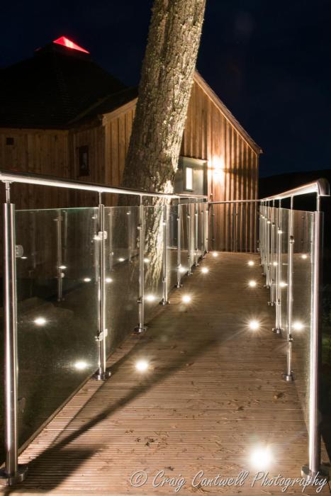 dalnoid cottages and treehouses