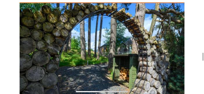 dalnoid cottages and treehouses