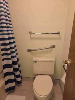 chesaning inn and suites