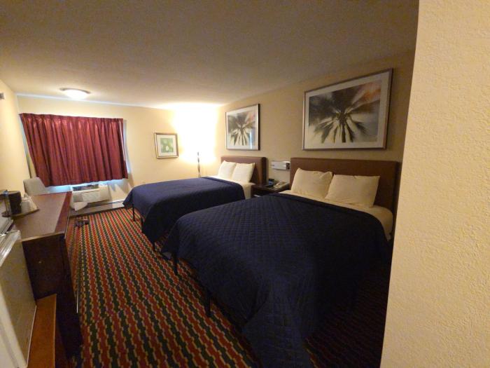 chesaning inn and suites