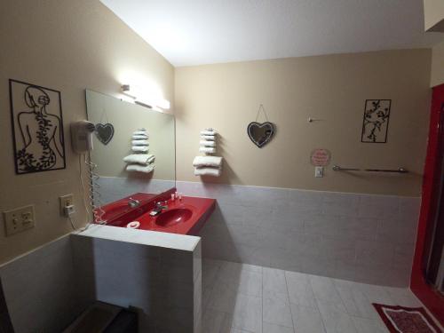 chesaning inn and suites