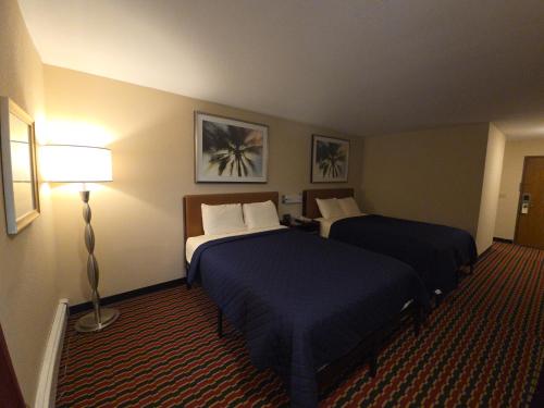 chesaning inn and suites