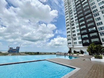 Amber Cove Melaka By Manhattan Group,,3 star