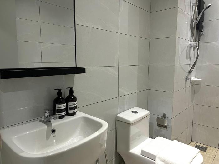 amber cove melaka by manhattan group