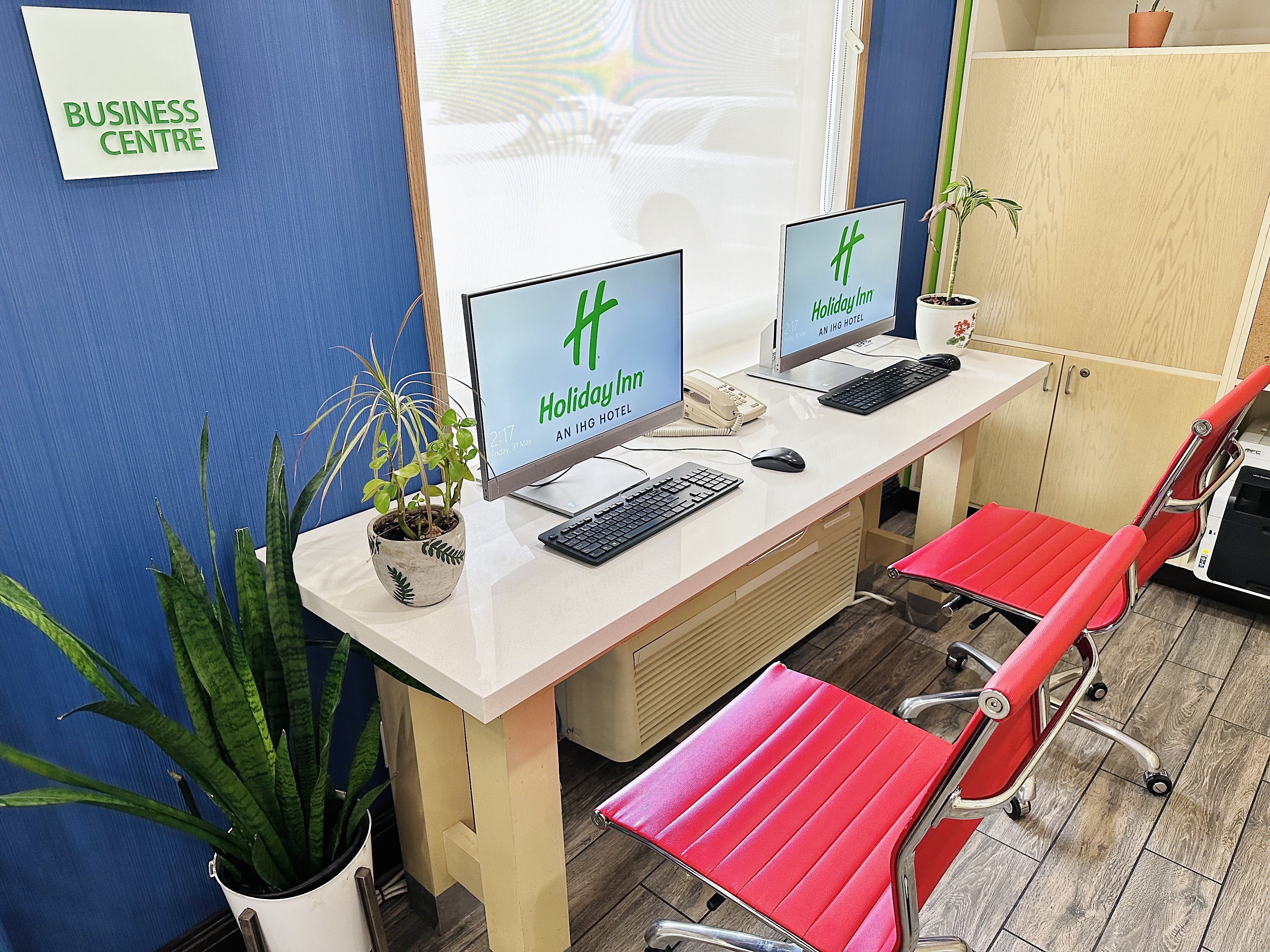 holiday inn hotel and suites regina by ihg