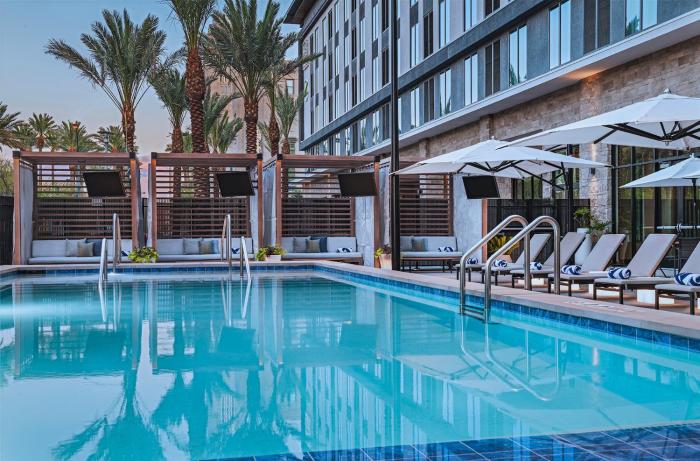 ac hotel las vegas symphony park