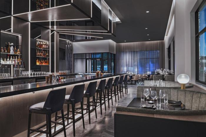 ac hotel las vegas symphony park