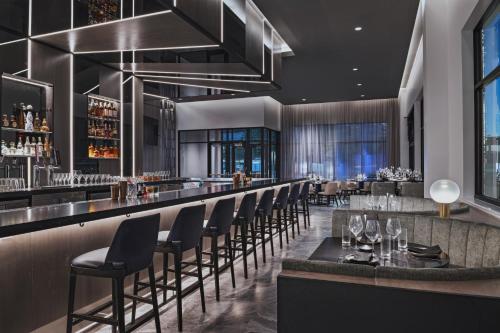 ac hotel las vegas symphony park