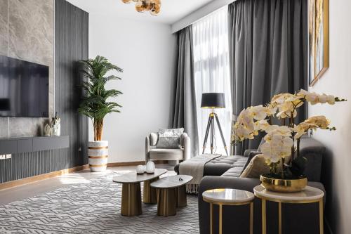 simply comfort in missoni top floor with sea canal and burj khalifa views