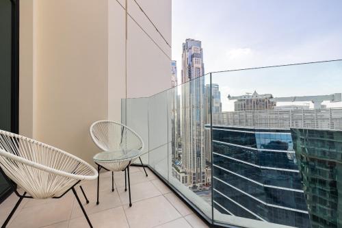 simply comfort in missoni top floor with sea canal and burj khalifa views
