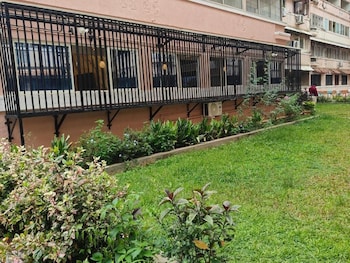 ss lumina guest house