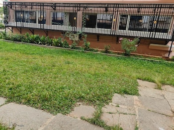 ss lumina guest house