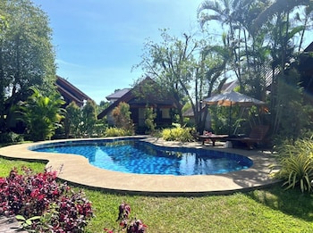 Siri Lagoona Resort,,3 star