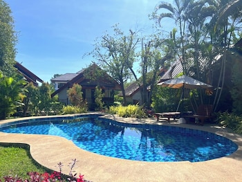 Siri Lagoona Resort,,3 star