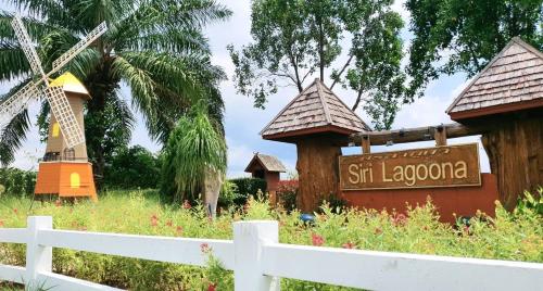 siri lagoona resort