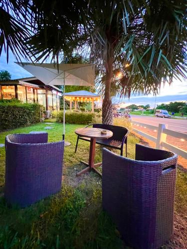 siri lagoona resort