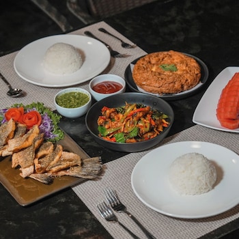 sanctuary kanchanaburi