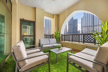 durrani homes heaven on earth collection 5br with panorama burj khalifa and fountain views