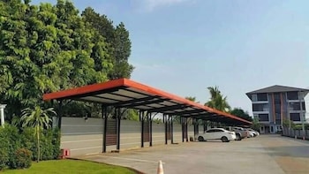 Tonsom Residence,,2 star