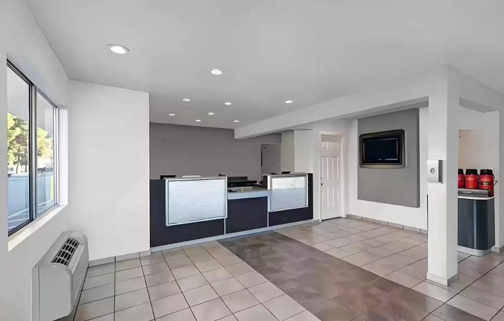 super 8 by wyndham san jose