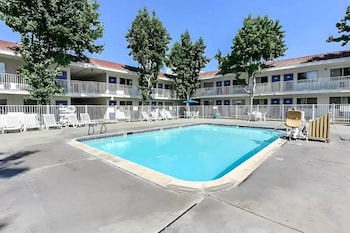 super 8 by wyndham san jose
