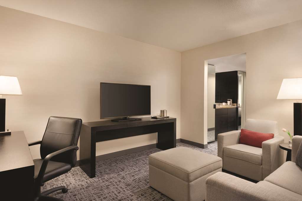 radisson hotel vancouver airport