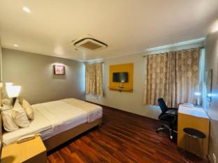 the royal city hotel