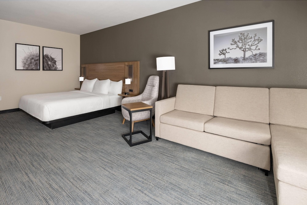 la quinta inn and suites by wyndham phoenix west glendale