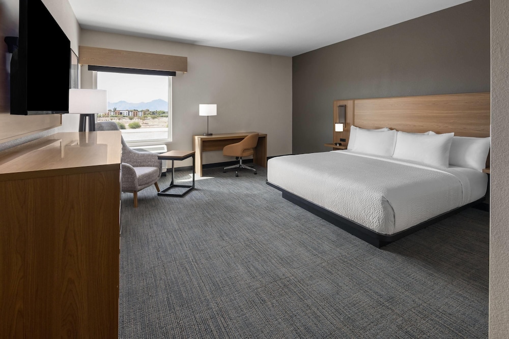 la quinta inn and suites by wyndham phoenix west glendale
