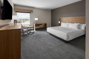 la quinta inn and suites by wyndham phoenix west glendale