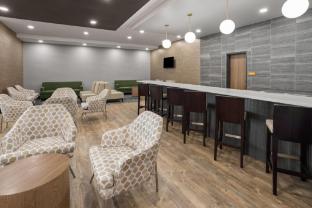 la quinta inn and suites by wyndham phoenix west glendale