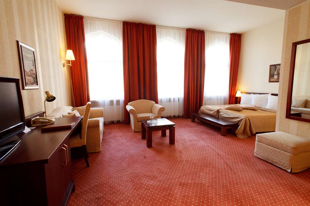 monika centrum hotels