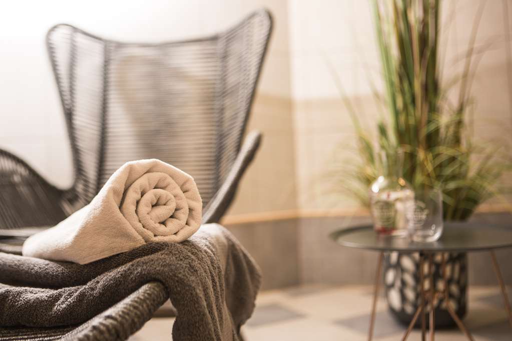 monika centrum hotels