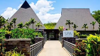 Intercontinental Fiji Golf Resort & Spa By Ihg,Fiji>>Coral Coast,5 star