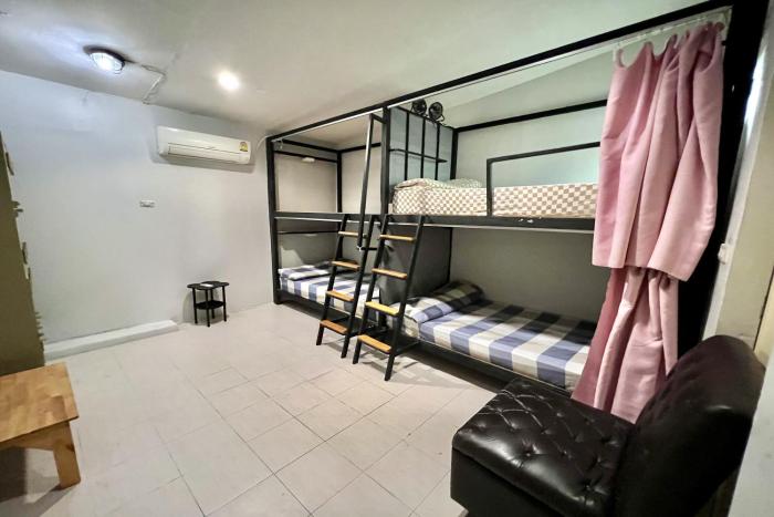 orchid hostel near bumrungrad hospital and nana market