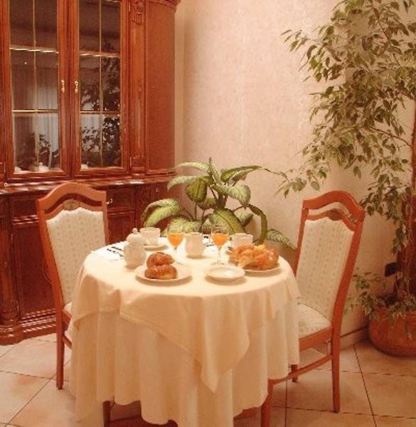 jr hotels bologna amadeus