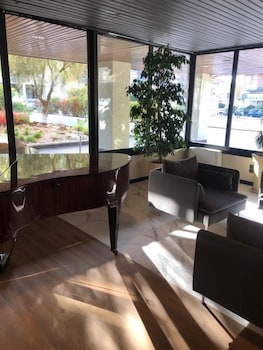jr hotels bologna amadeus