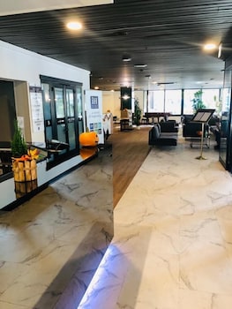 jr hotels bologna amadeus