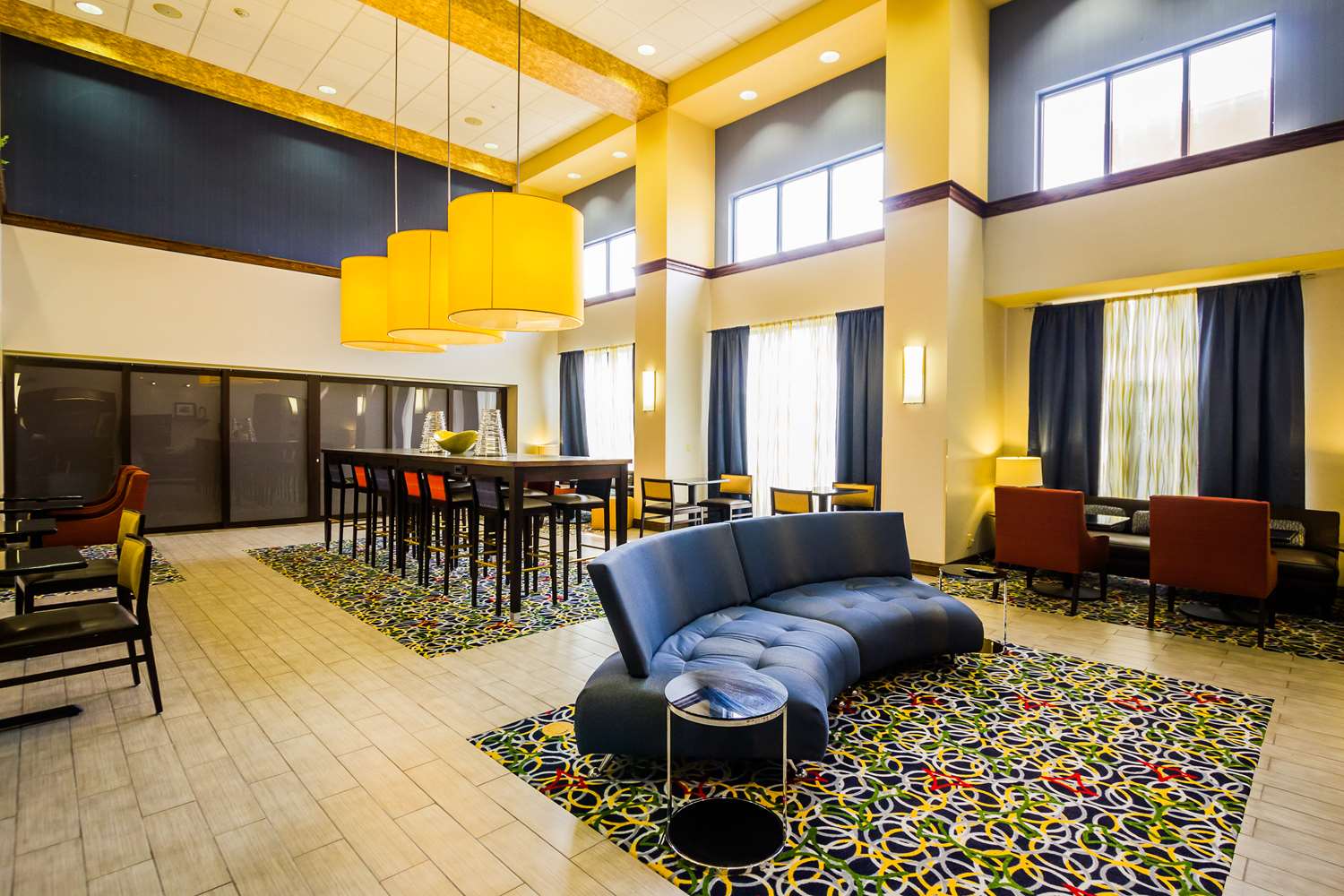 hampton inn and suites natchez