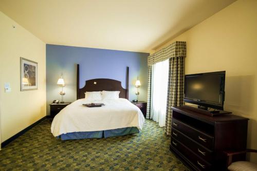 hampton inn and suites natchez