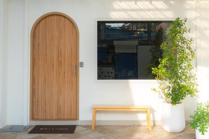 de blue door