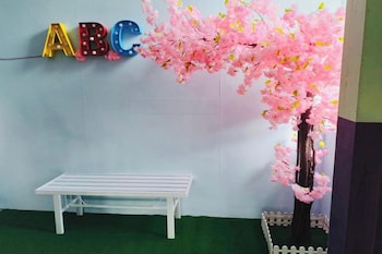 abc hostel at alpha bukit serdang seri kembangan