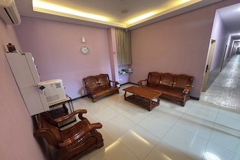 Abc Hostel At Alpha Bukit Serdang Seri Kembangan,,3 star