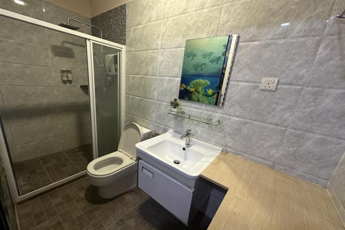 abc hostel at alpha bukit serdang seri kembangan