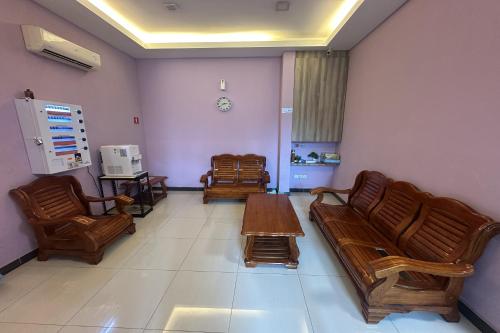 abc hostel at alpha bukit serdang seri kembangan
