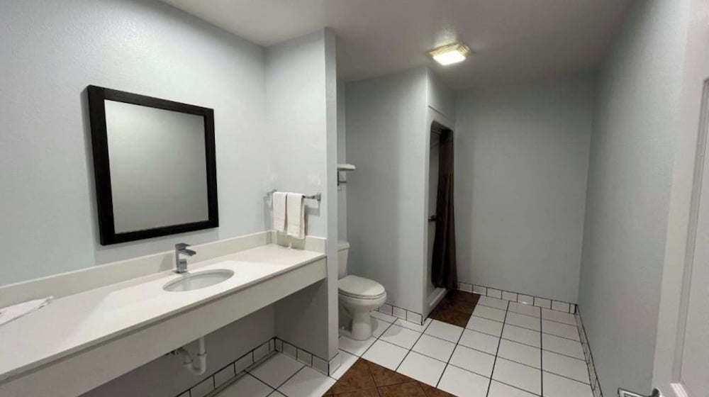 studio 6 suites urbana il