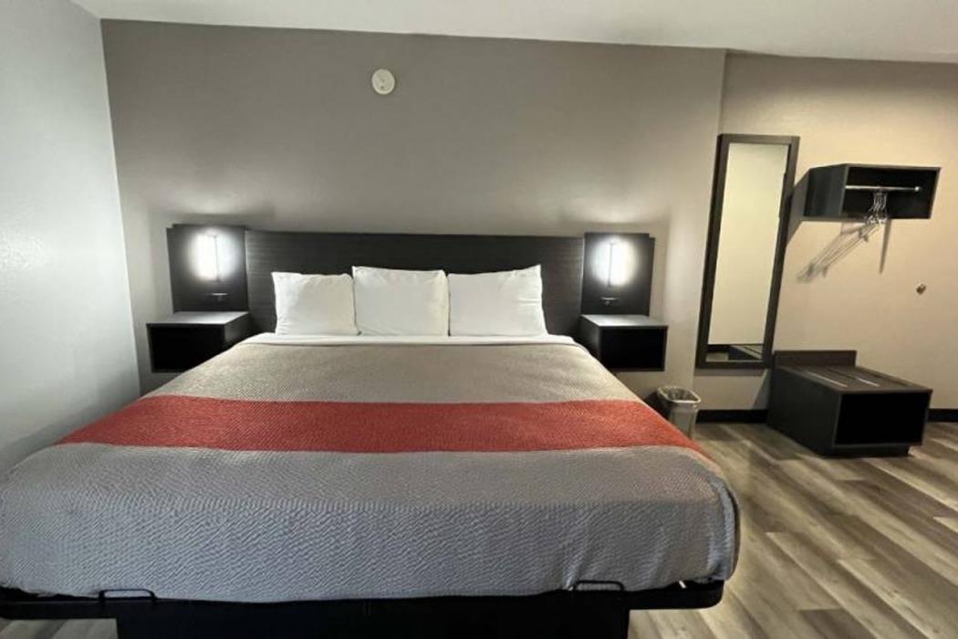studio 6 suites urbana il