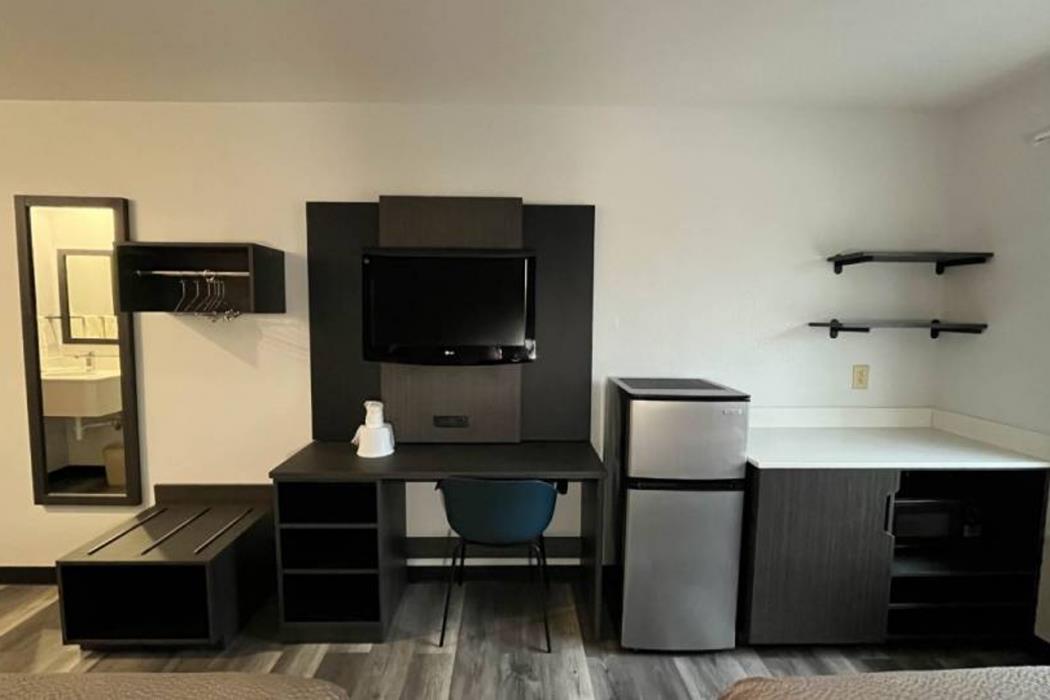 studio 6 suites urbana il