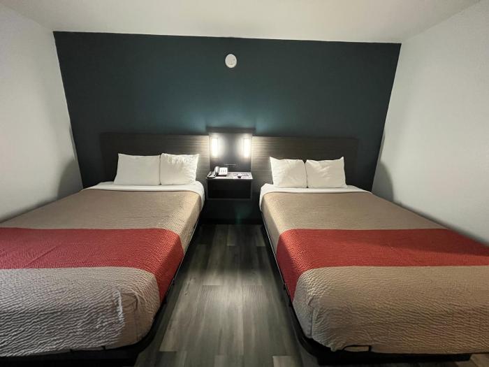 studio 6 suites urbana il